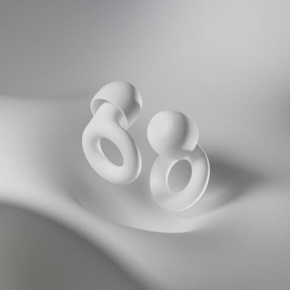 Loop Quiet 2 Ear Plugs Ultra-Comfy Reusable Noise-Reducing Earplugs White - Picture 5 of 7